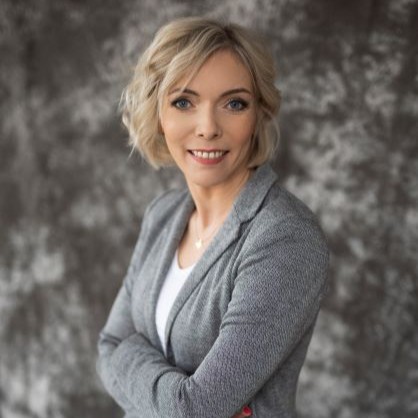 dr hab. Karina Leksy, prof. UŚ