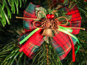 kolorowa kokarda na choince