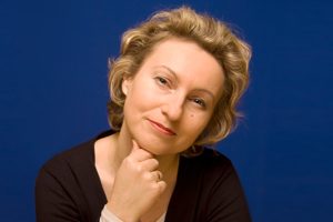 dr Barbara Taraszka-Drożdż