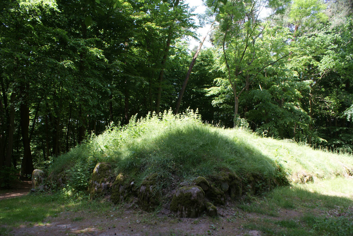 One of the barrows in Wietrzychowice Culture Park