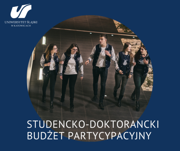 Studenci ubrani w bluzy Uniwersytetu Śląskiego.