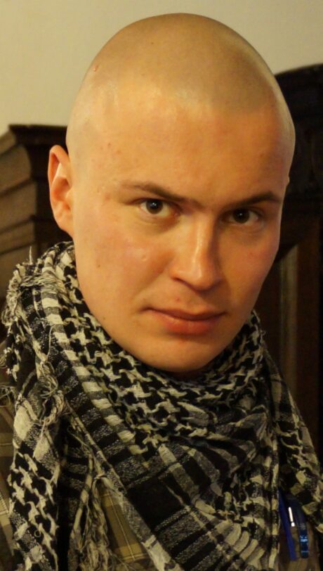 dr Piotr Olechowski