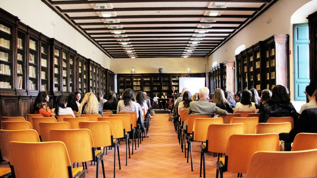 Seminarium pt. „Aktywność obywatelska w (post)pandemicznym świecie”