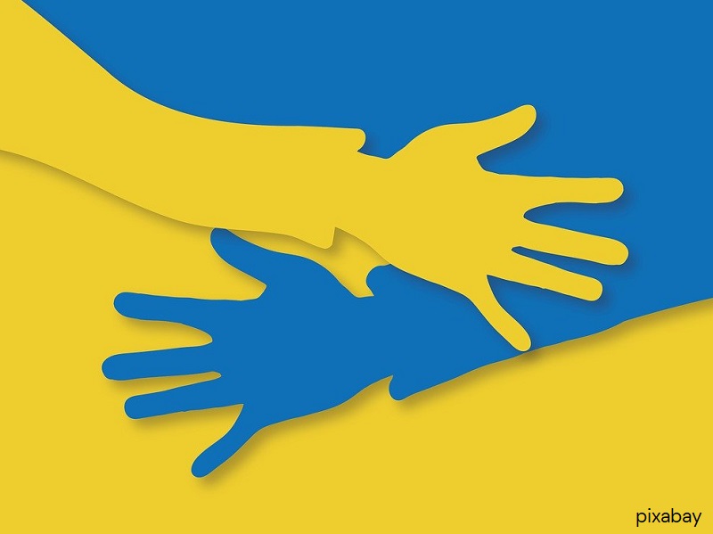Żółte i niebieskie dłonie | Yellow and blue hands