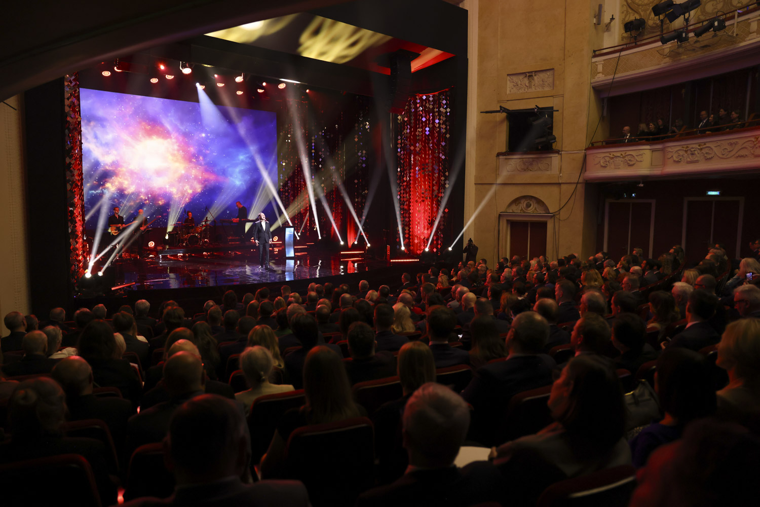 Gala Nauki Polskiej - widok na scene ( zdjecięcie pobrane ze strony organizatorów)