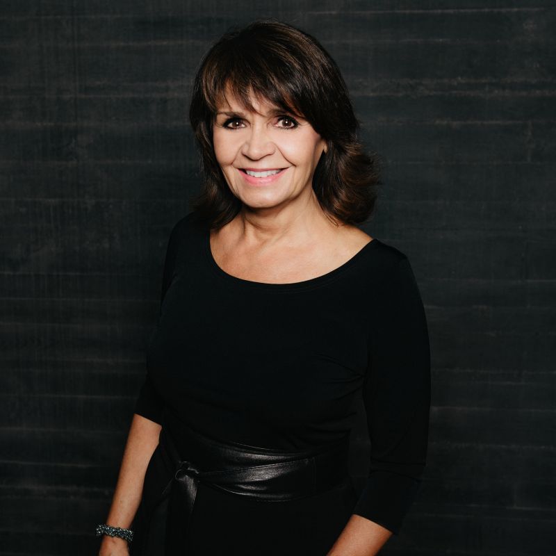 Prof. dr hab. Anna Szostak-Myrczek