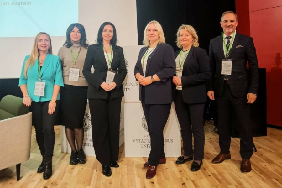 Przedstawiciele Uniwersytetu Śląskiego podczas wizyty w Kownie oraz Wilnie