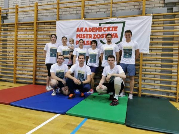 Uczestnicy Akademickich Mistrzostw Polski w badmintonie
