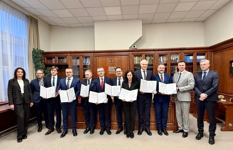 Podpisanie listu intencyjnego w Narodowym Instytucie Onkologii, materiały NIO (1)