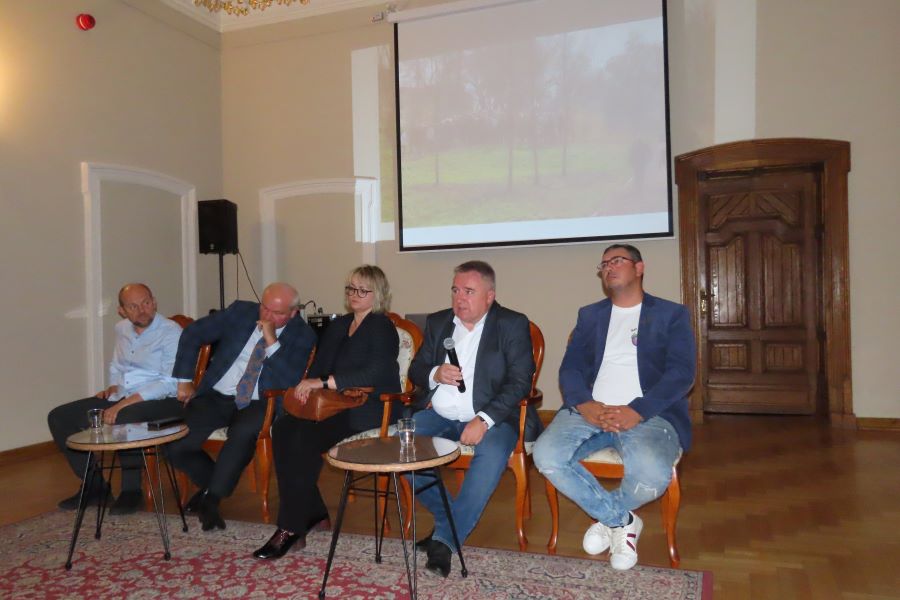 Uczestnicy panelu