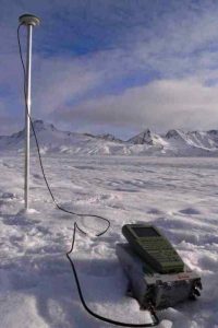 pomiar prędkości Lodowca Hansa precyzyjnym odbiornikiem GPS w okresie zimowym