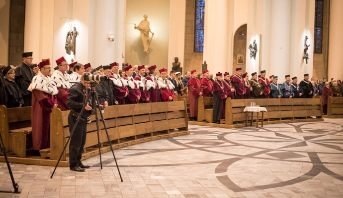 Rektorzy szkół wyższych zgromadzeni w katedrze Chrystusa Króla w Katowicach
fot. Sekcja Prasowa UŚ 