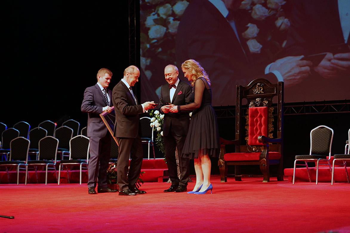 Wręczenie Złotej Odznaki „Za Zasługi dla Uniwersytetu Śląskiego”