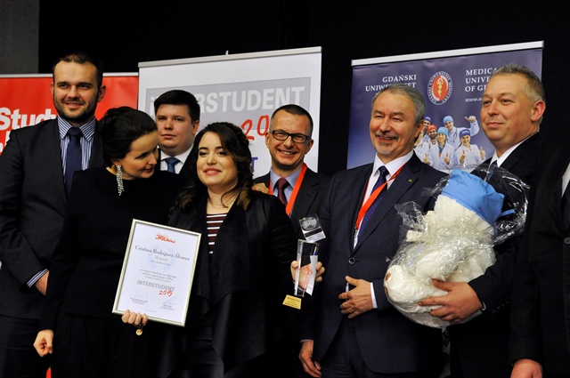 Uczestnicy gali konkursu na najlepszego studenta zagranicznego w Polsce 2015 – Interstudent