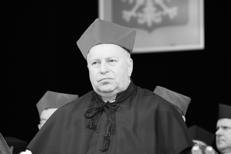 zdjęcie Jerzego Stuhra podczas ceremonii nadania tytułu doctora honoris causa