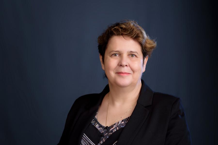 dr Katarzyna Trynda, prof. UŚ