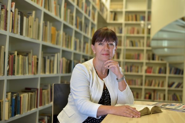 prof. Ewa Jarosz