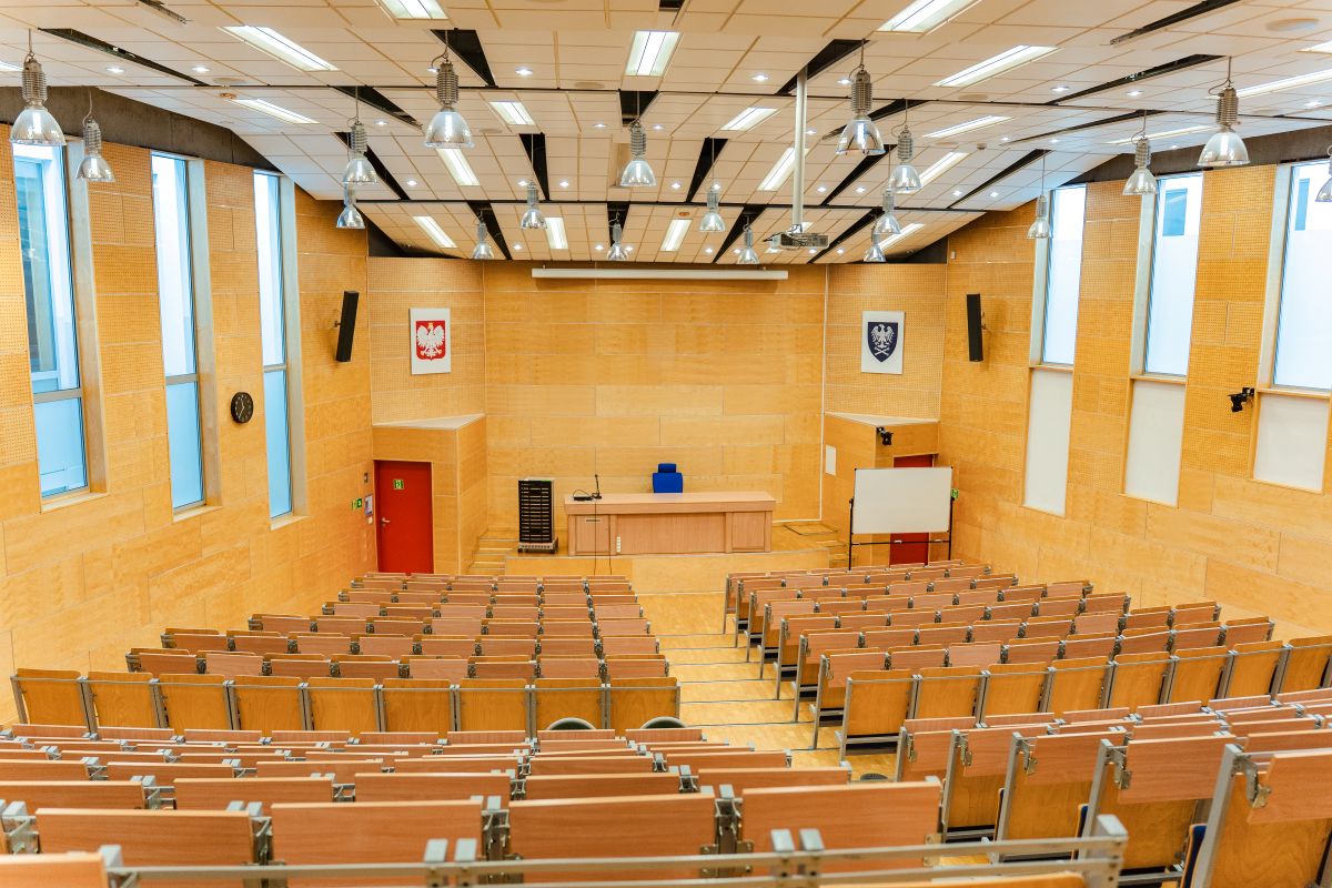 DSC02938 aula na Wydziale Prawa i Administracji