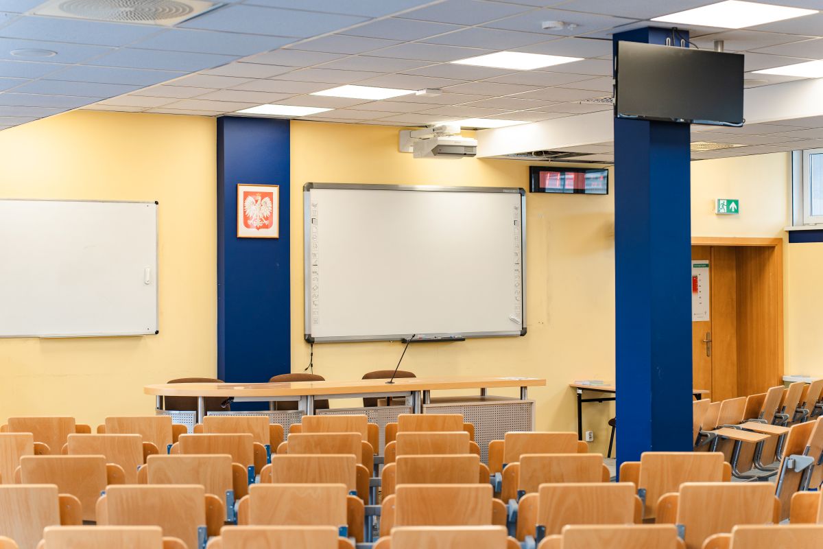 DSC03233 aula na Wydziale Nauk Ścisłych i Technicznych w Katowicach