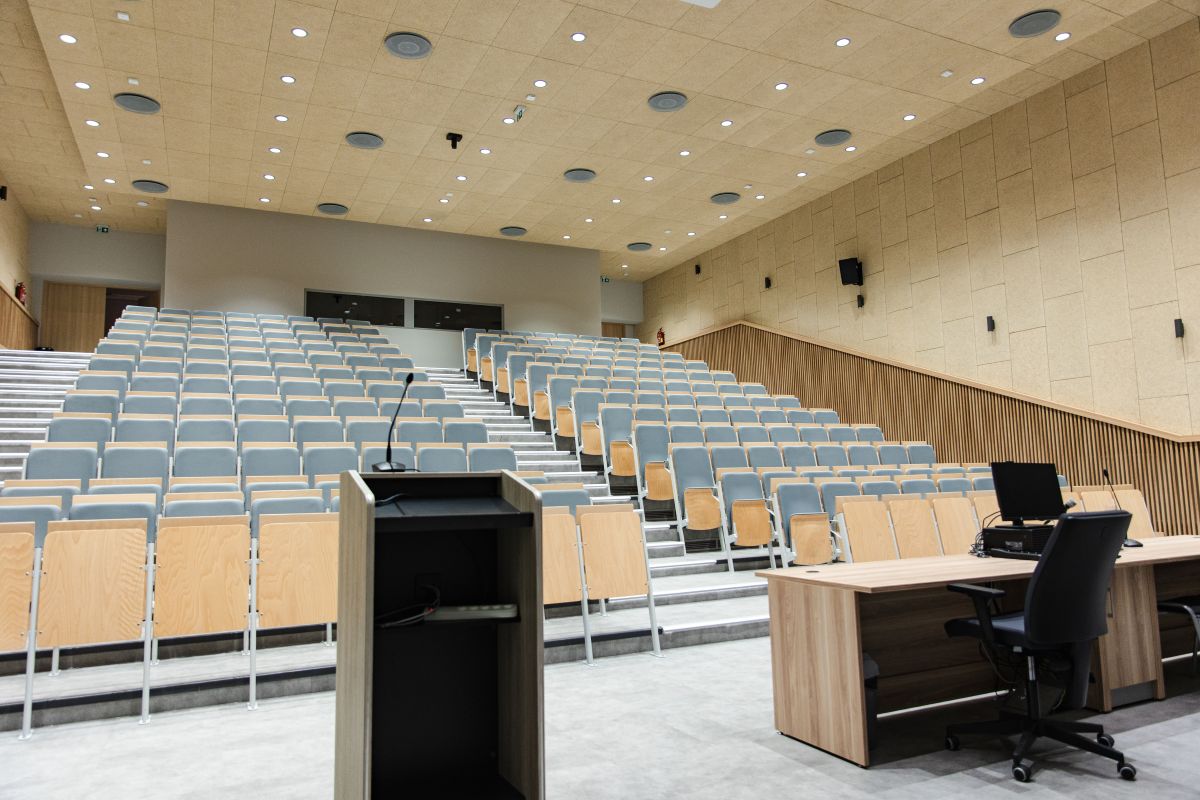 SU3A7920 aula na Wydziale Nauk Społecznych (ul. Bankowa 11, Katowice)