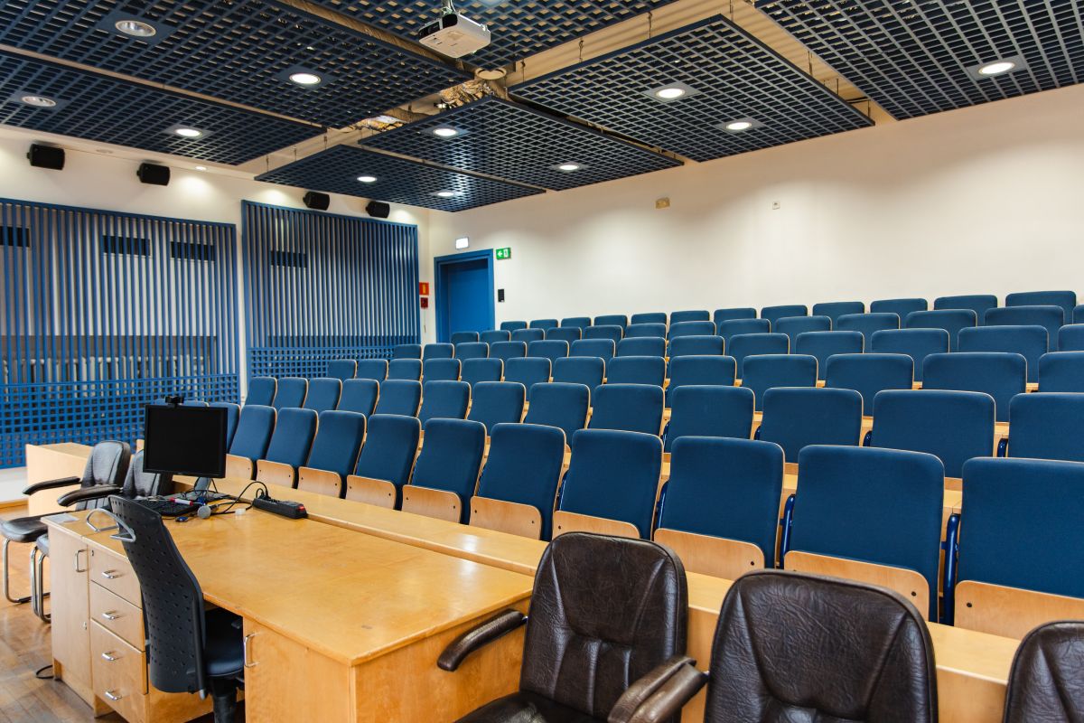 SU3A7948 sala audytoryjna na Wydziale Nauk Społecznych (ul. Bankowa 11, Katowice)