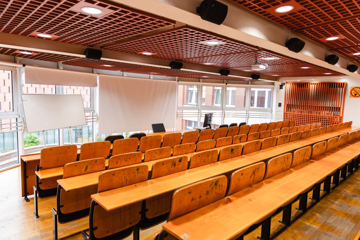 SU3A7963 sala audytoryjna na Wydziale Nauk Społecznych (ul. Bankowa 11, Katowice)