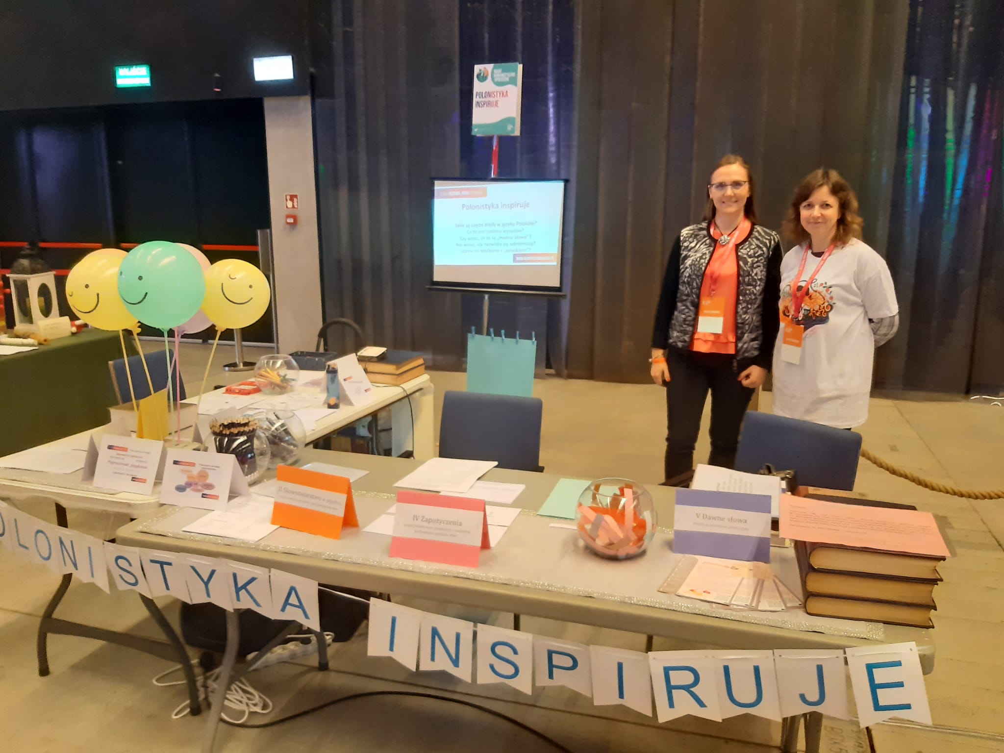 stanowisko "Polonistyka inspiruje" na Śląskim Festiwalu Nauki