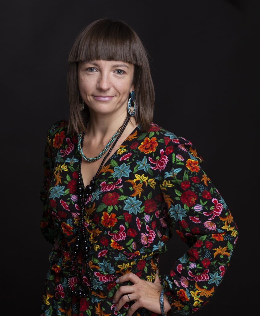 dr Aniela Kucharska