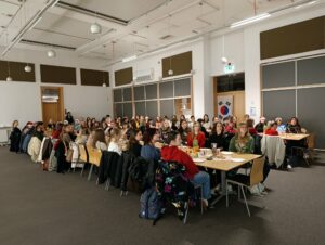 członkowie koła podczas spotkania świątecznego