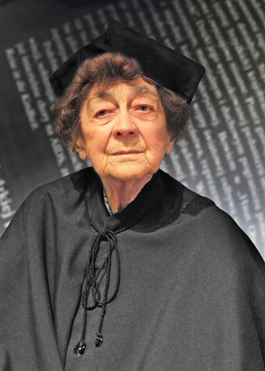 prof. Irena Bajerowa