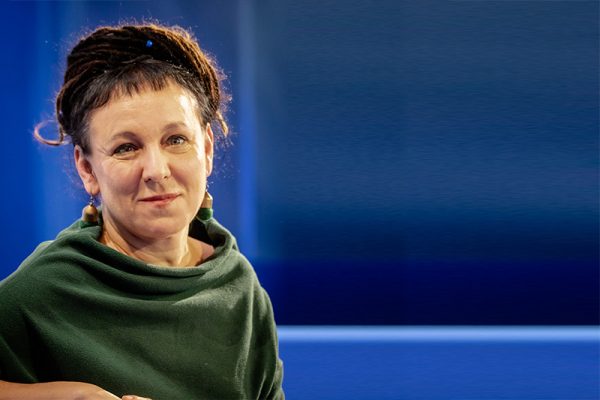 zdjęcie portretowe Olgi Tokarczuk