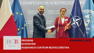 Wręczenie nominacji Karolinie Wojtasik