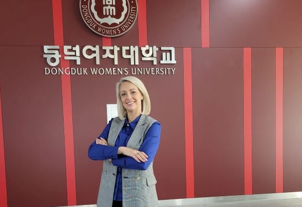 dr Katarzyna Juszczyk Frelkiewicz na Uniwersytecie w Korei